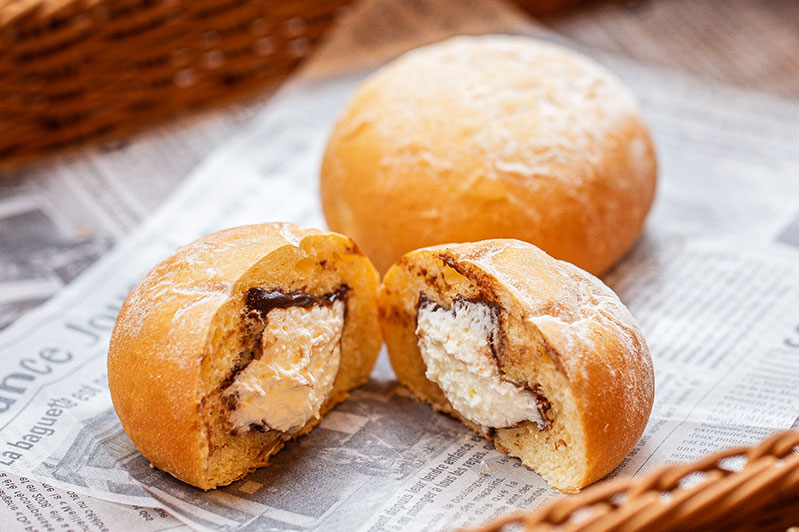 ベルギー生チョコの冷やしクリームパン