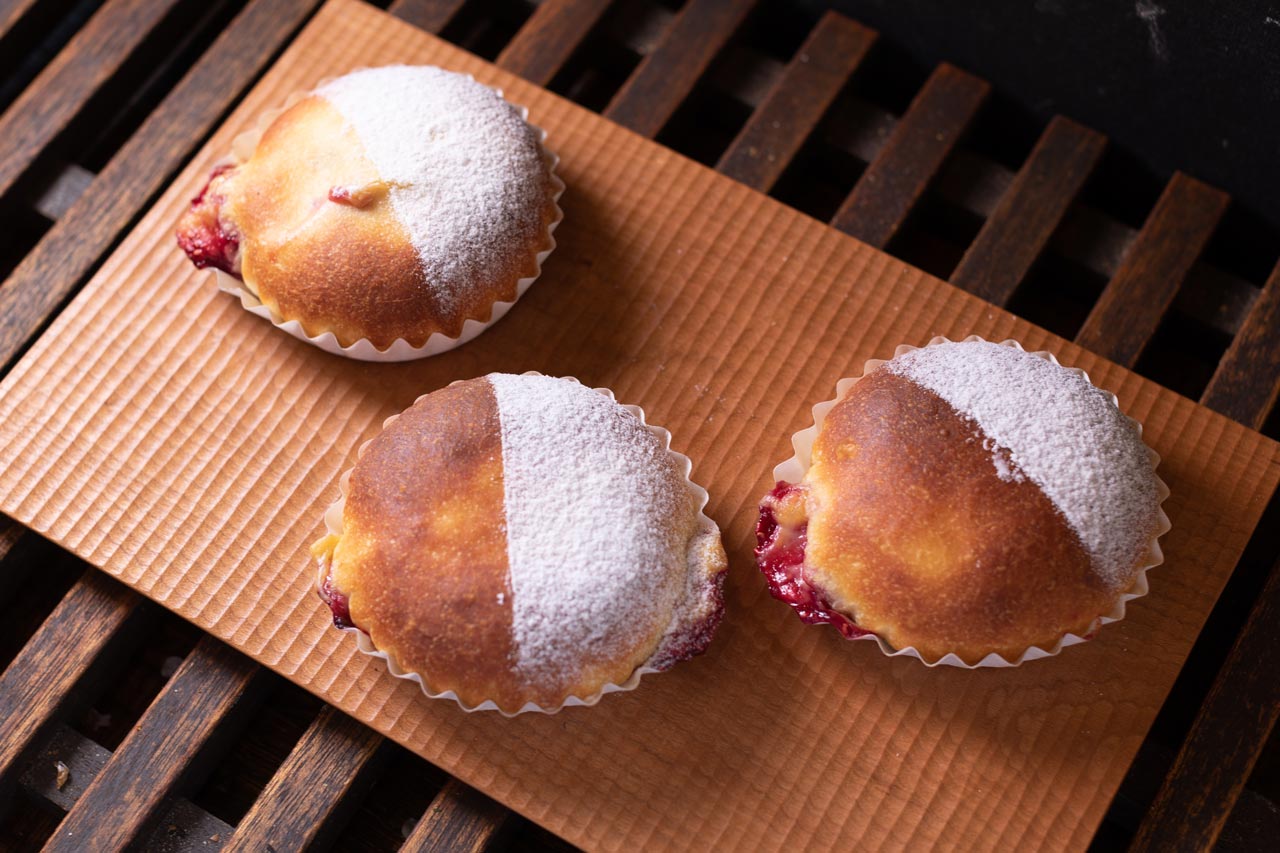 スイス産フランボワーズのブリオッシュクリームパン